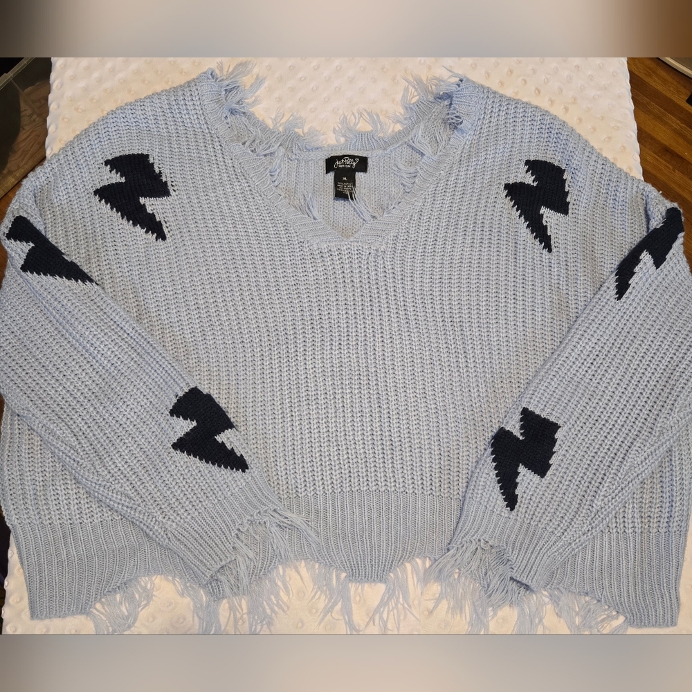 Just Polly Pale Blue V-Neck Fringe Distressed Crop Sweater Womens XL Bolts - Picture 6 of 7